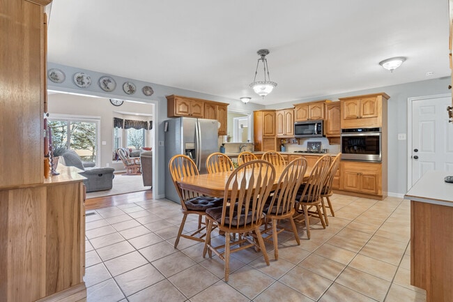 Photo - 10 Apple Tree Ct