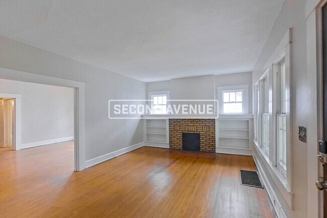 Photo - 4105 Avenue Q
