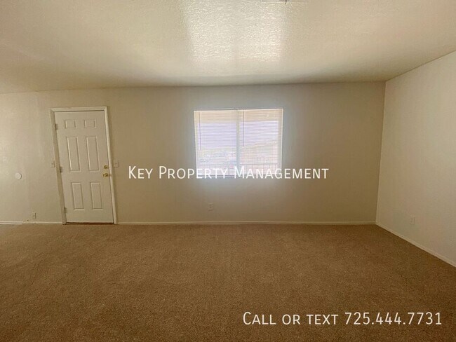 Photo - 3 BED 2 BATH UPSTAIRS CONDO NEARBY NELLIS ... Unit #3