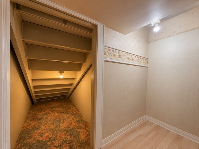 620 Lake Ave W Unit 2