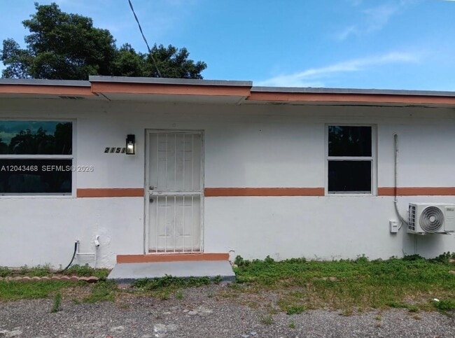 Building Photo - 21511 SW 120th Ave
