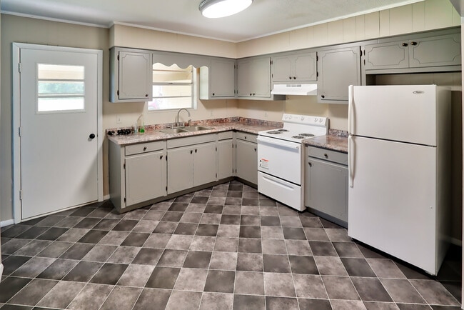 Photo - 134 Skyland Dr