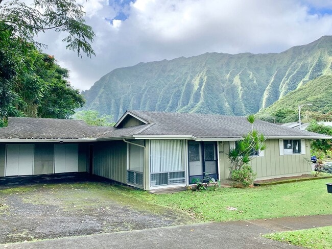 Building Photo - Spacious 3/2 in Club View Estates Rental