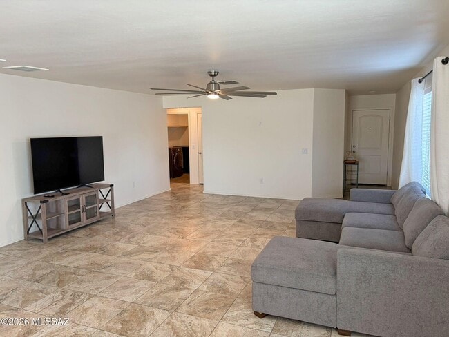 Photo - 4101 E Braddock Dr