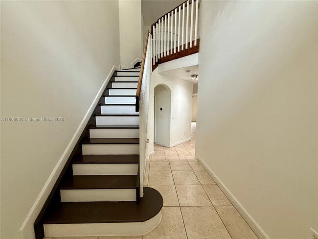 Photo - 14047 SW 155th St