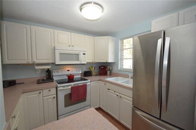 Photo - 705 W VENICE Ave Unit 705B