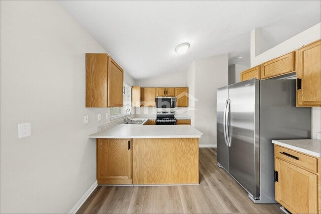 5692 S Stone Flower Wy