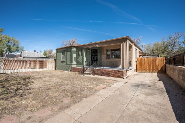 Photo - 909 W Evans Ave