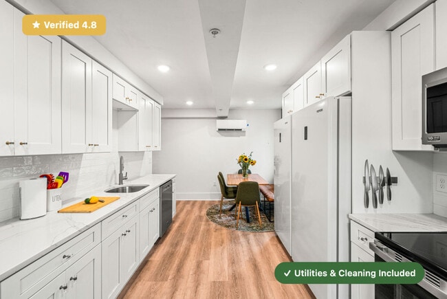 Photo - New RoostUp Furnished Private Bedroom in Somerville, Boston!
