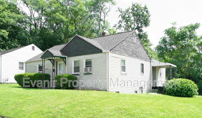 Photo - 509 E 3rd St
