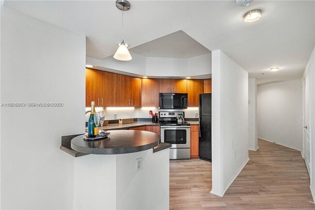 Building Photo - 100 N Federal Hwy