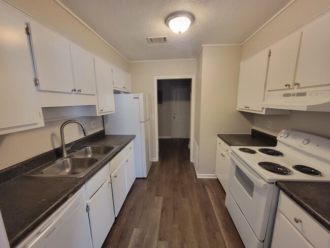 Photo - 4609 Renee St