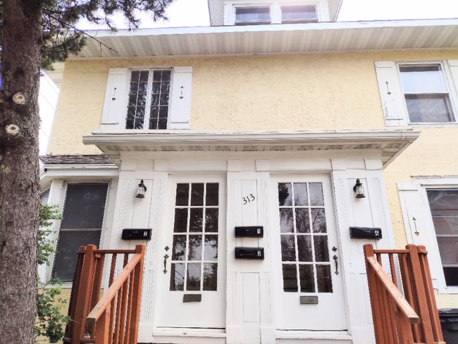 Photo - 313 S 21st Ave E Unit 2