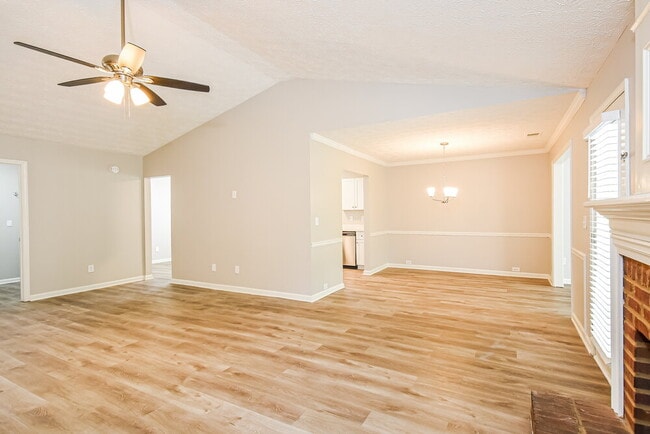 Photo - 2816 Golden Club Bend