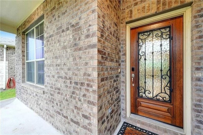 Photo - 2112 Edson Ct