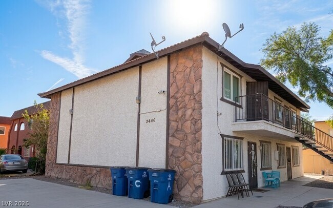 Building Photo - 3440 Civic Center Dr Unit C
