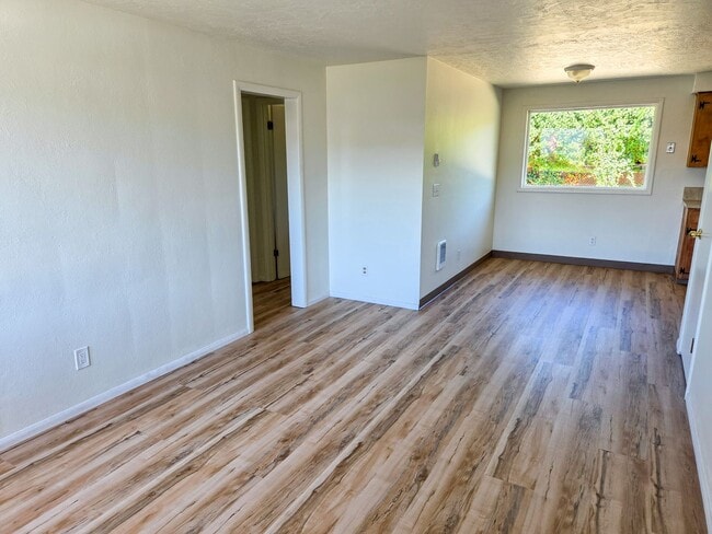 Photo - 3045-3065 Madison St NE Unit 3045