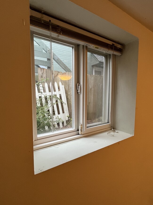 Photo - 3759 W 15th Ave