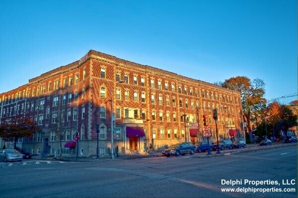 Photo - 1637 Massachusetts Ave