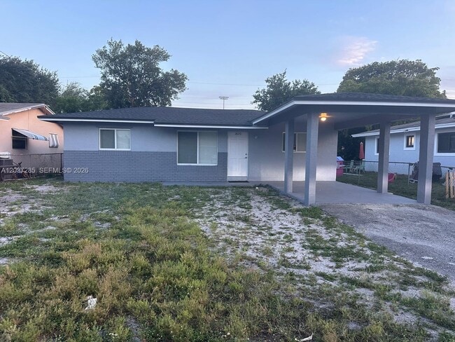 Photo - 2620 NW 14th Ct