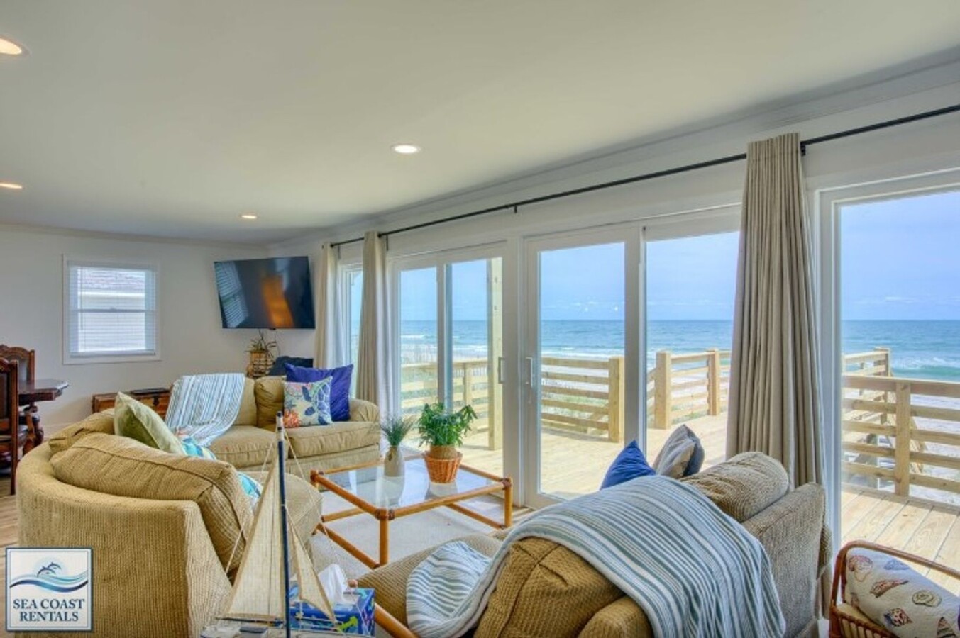 Oceanfront with gorgeous views of the beac... - Oceanfront with gorgeous views of the beac... House