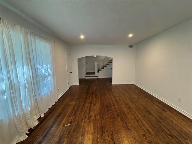 Photo - 2565 Shirley Ave