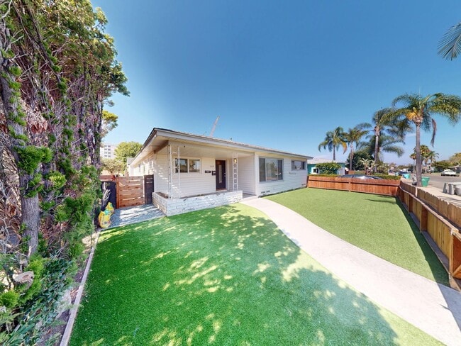 5528 Dorothy Dr
