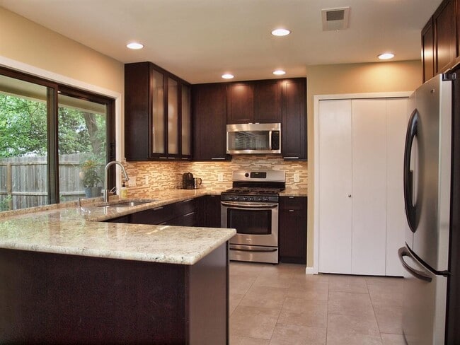 Photo - 9000 Currywood Dr