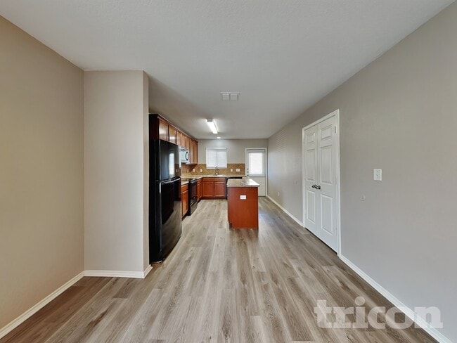 Photo - 10911 Bosal Trail