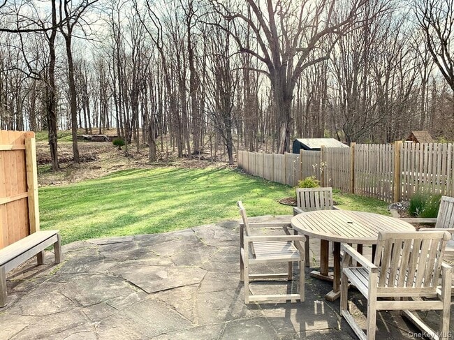Photo - 32 Oak St