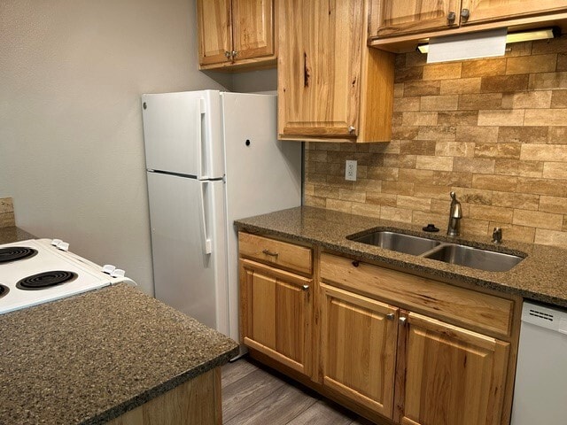Photo - 9255 E Lehigh Ave Unidad 205