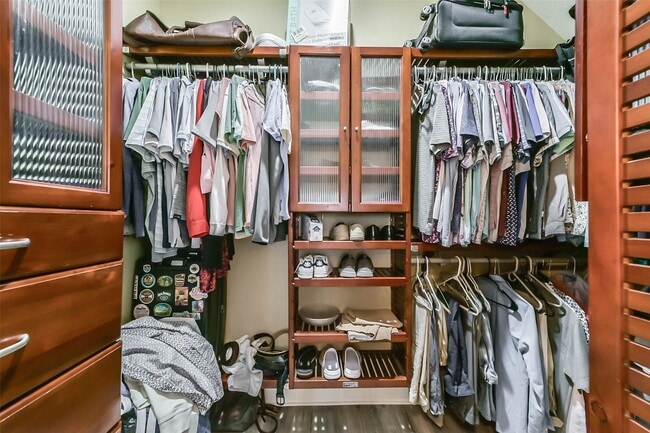 Photo - 9926 Elm Meadow Trail