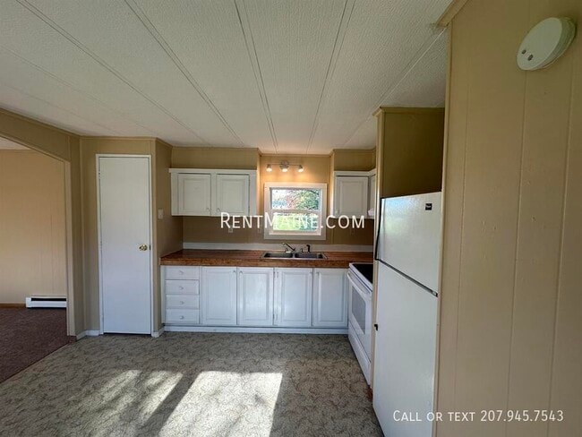 329 Corinth Rd