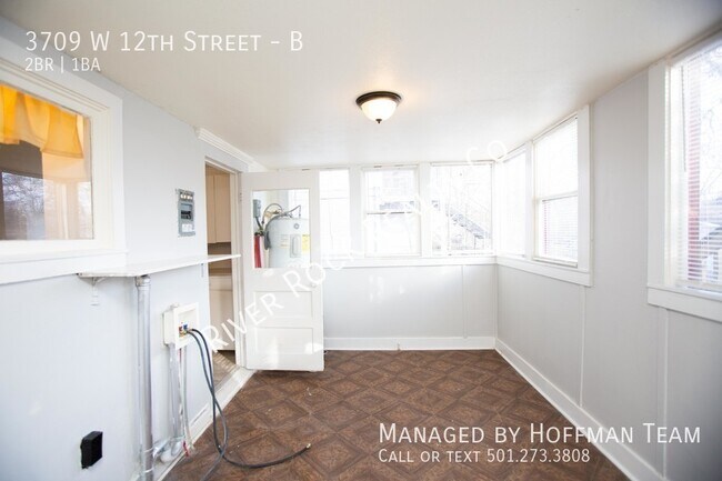 Photo - 3709 W 12th St Unidad B