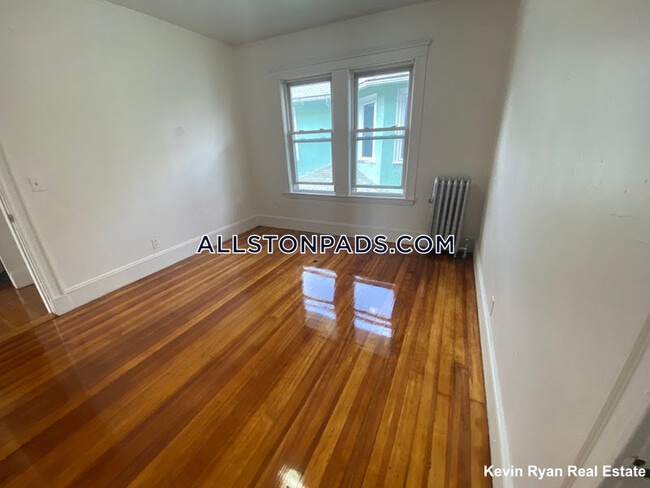 Photo - 17 Boulevard Ter Unit 1