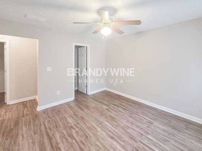 Photo - 5260 Tussahaw Crossing