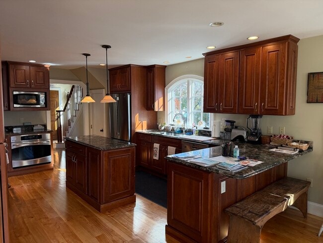 Photo - 17 Central St