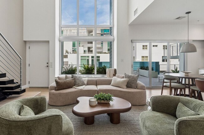 1343 4th St Unit 201