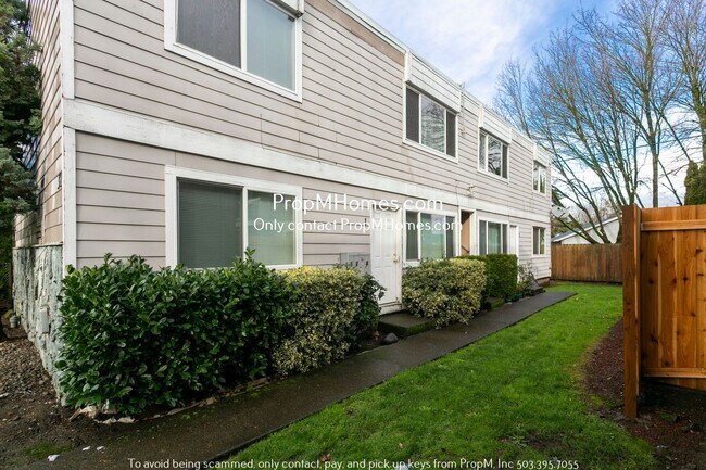 Bright 2 Bedroom Apartment in St. Johns! W... - Bright 2 Bedroom Apartment in St. Johns! W... Unit 6851 N Fessenden Street  4