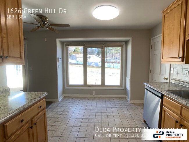 Photo - 6 Bedroom House