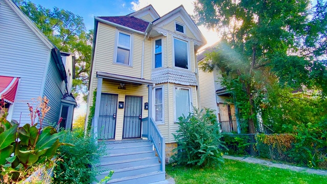 Building Photo - 6833 S Green St Unit 1