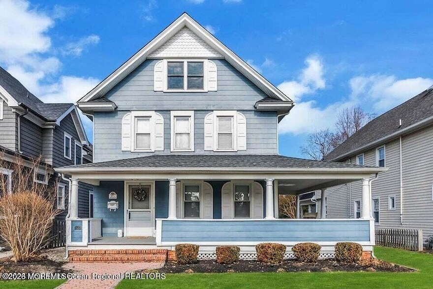 422 Worthington Ave