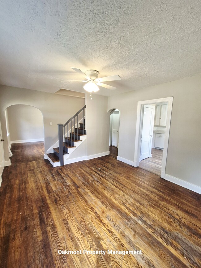 Photo - 3301 Nine Mile Rd