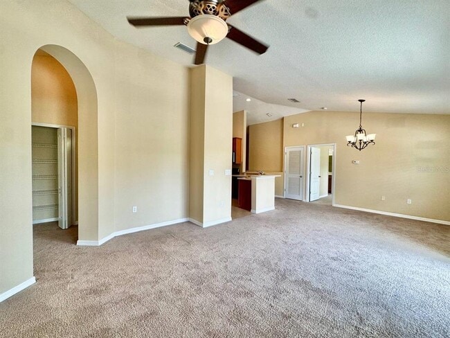 Photo - 7001 Interbay Blvd