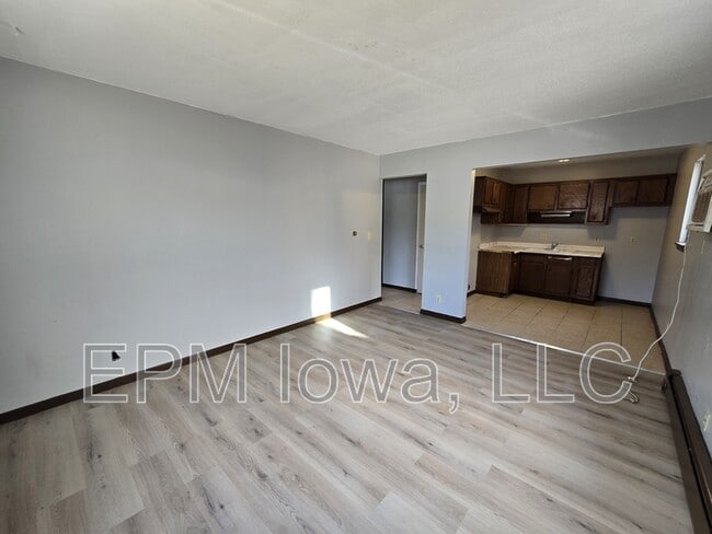 Photo - 215 Baltimore St