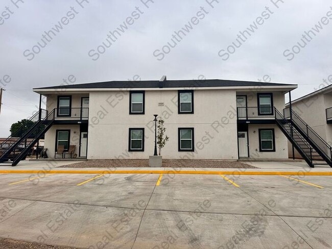 Building Photo - Brand new apartments