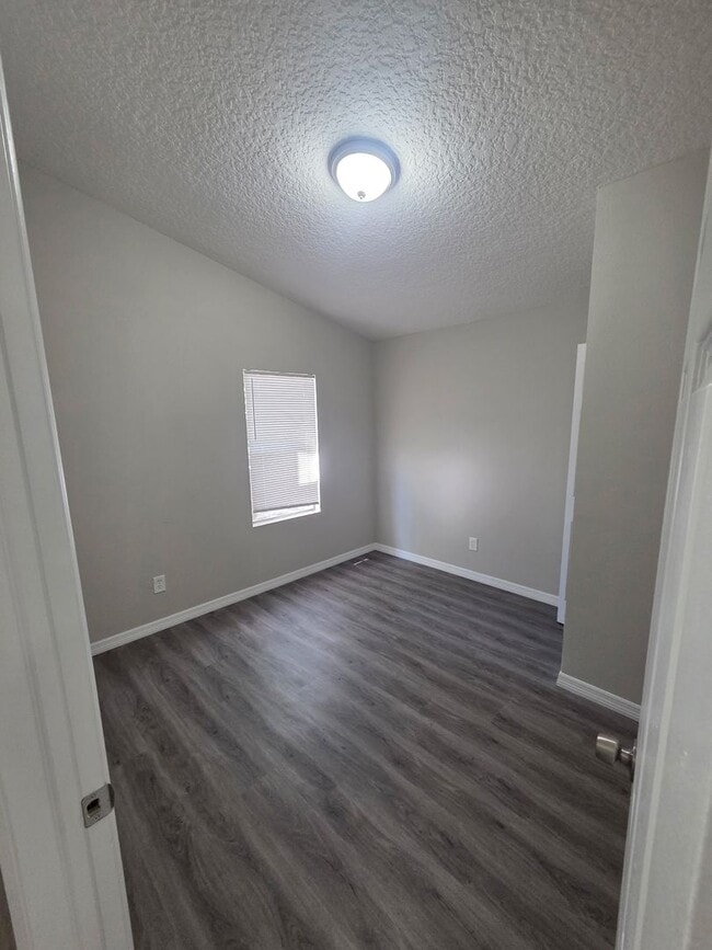 Photo - 3 bed 2 bath