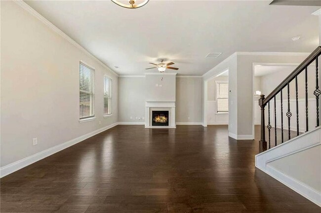 Photo - 422 Hinton Farm Wy.