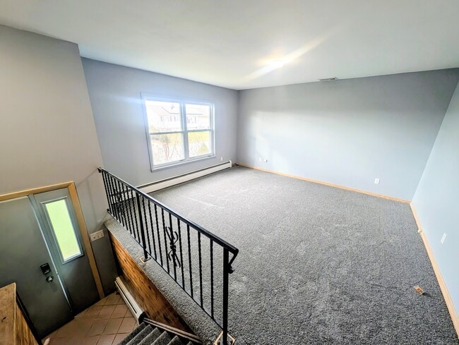 Photo - 30 Cardinal Ln