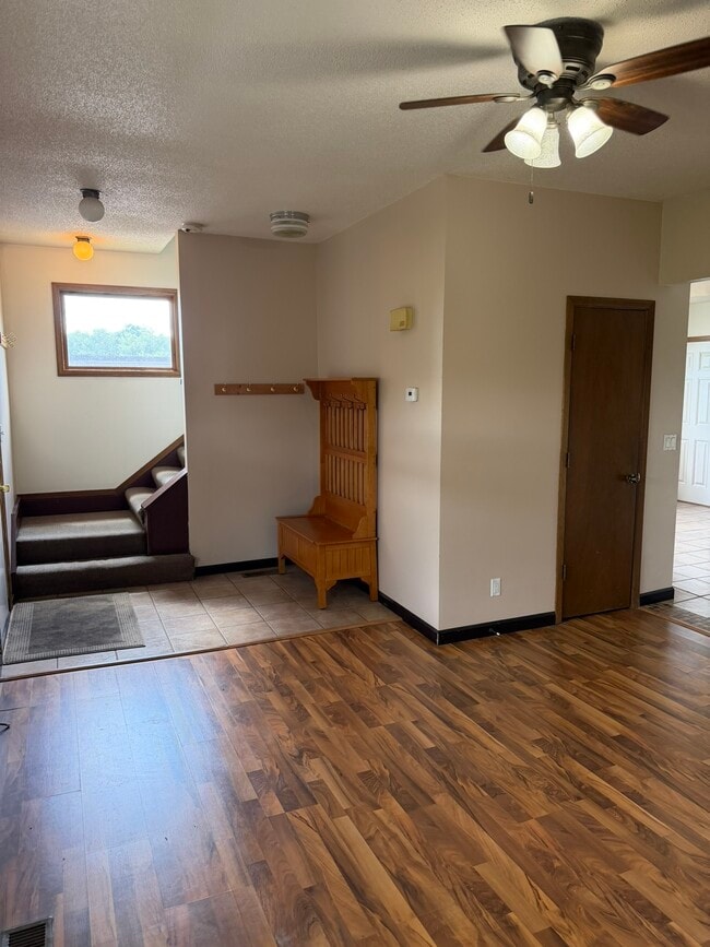 Photo - 216 2nd Ave